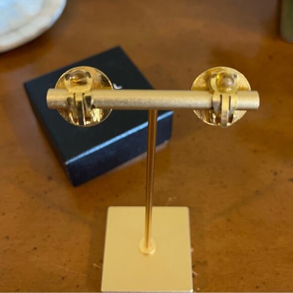 Chanel Vintage Four Leaf Clover Clip On Earrings - Picture 8 of 12